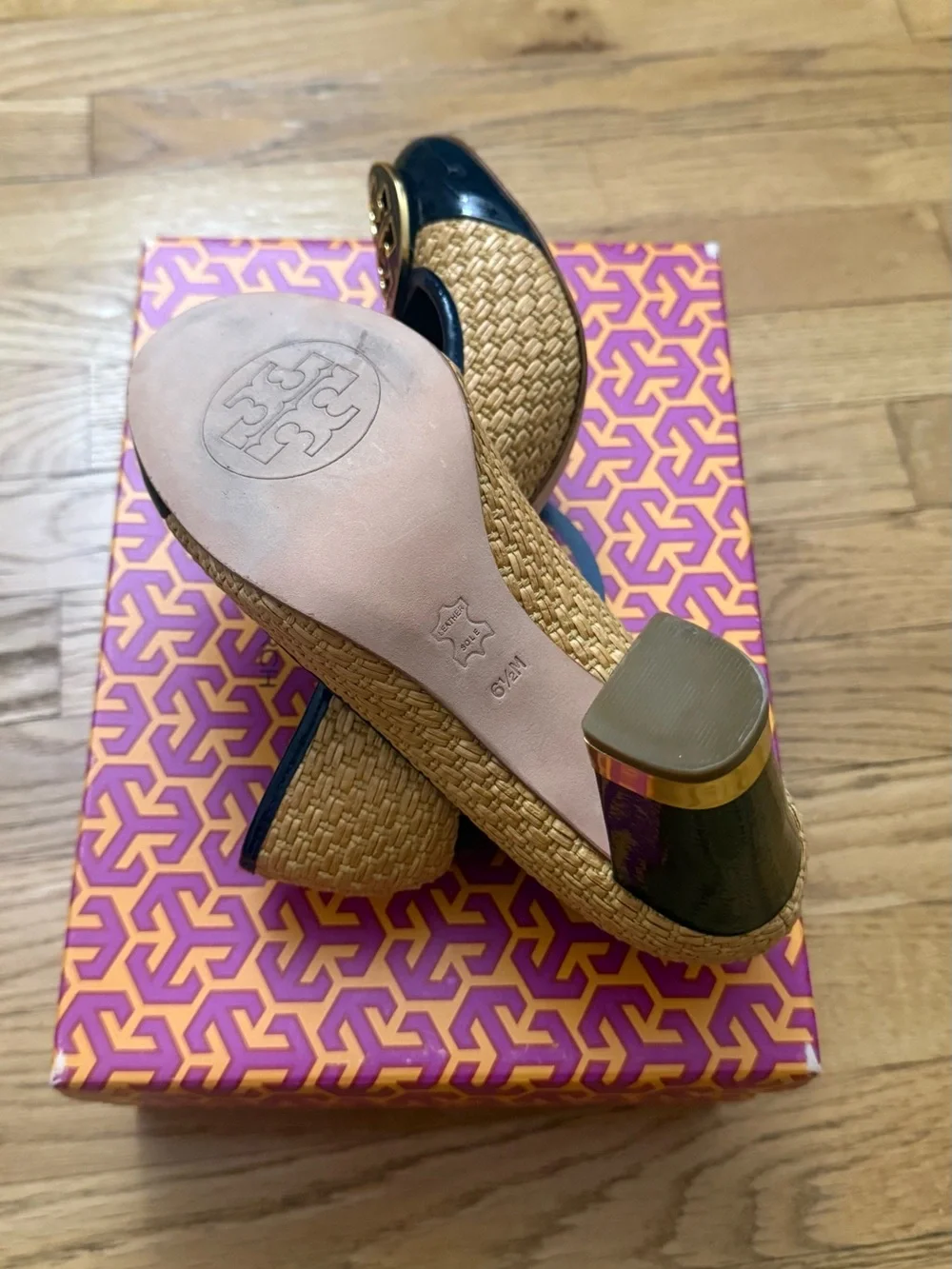 Tory Burch Tan Raffia Pumps with Black Patent Toe and Gold Logo Medallion